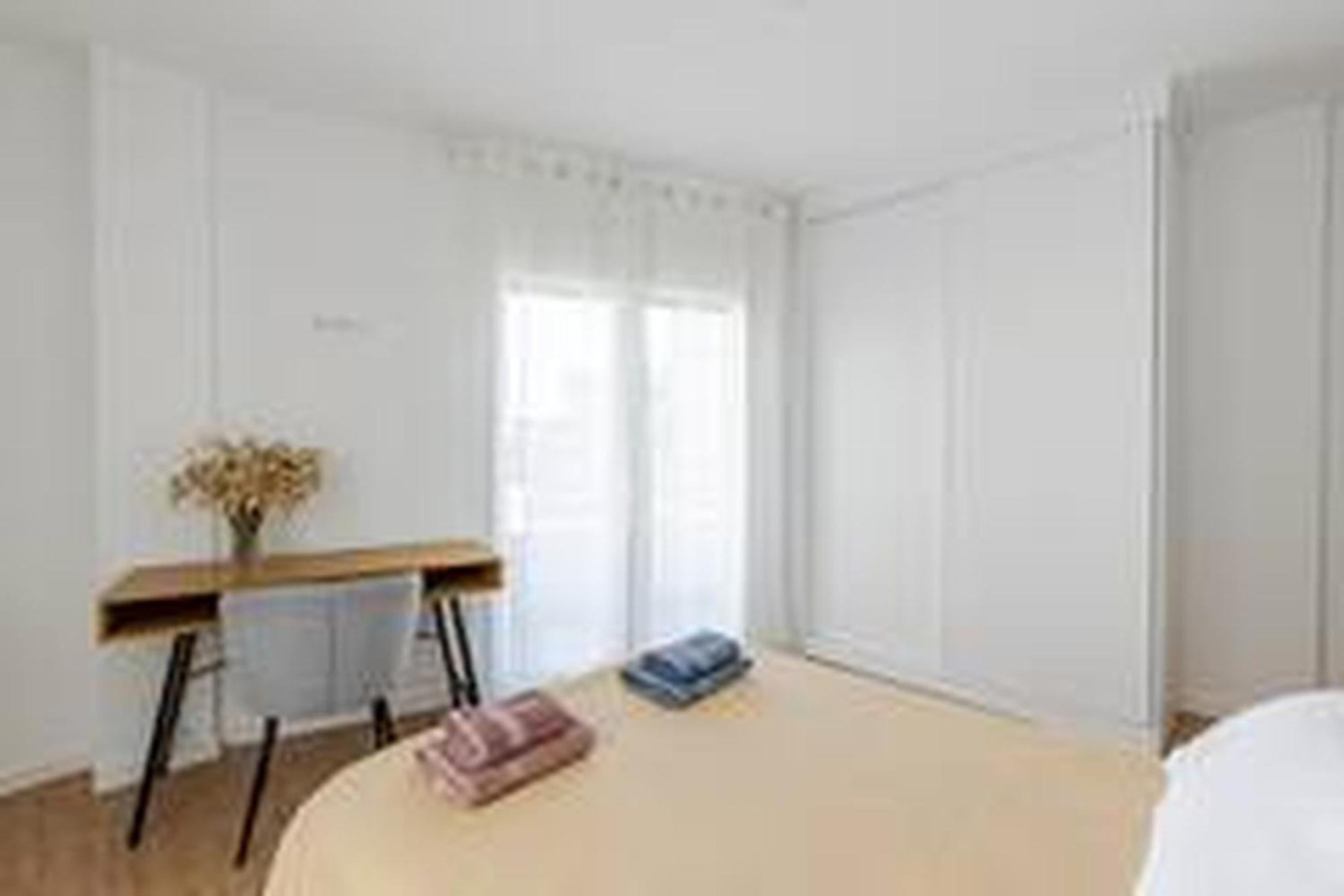 Águilas Apartamentos Nuevo Con Aire Y Wifi מראה חיצוני תמונה